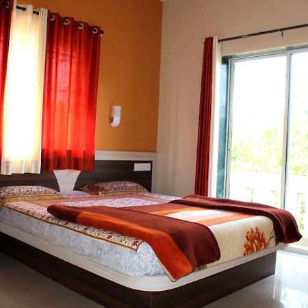 Sadgurukrupa Villa Mahableshwar Mahabaleshwar Bagian luar foto